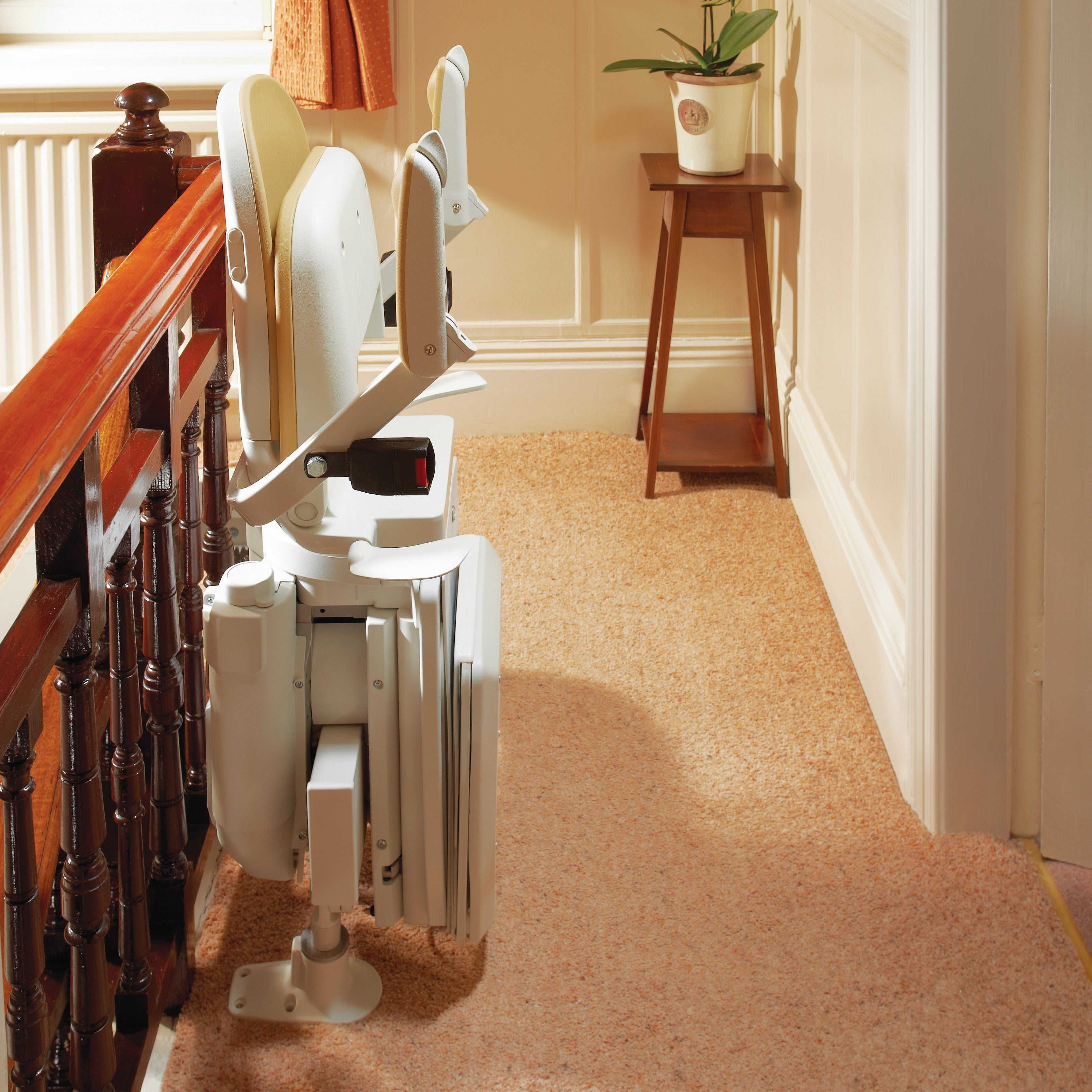Curved Stairlift